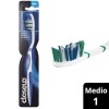 CEPILLO DENTAL CLOSE UP DEEP ACTION MEDIO 